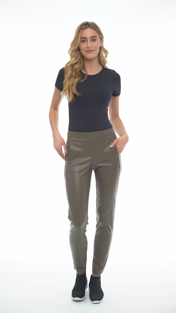 Daron Faux Leather Jogger Pant in Taupe – Video