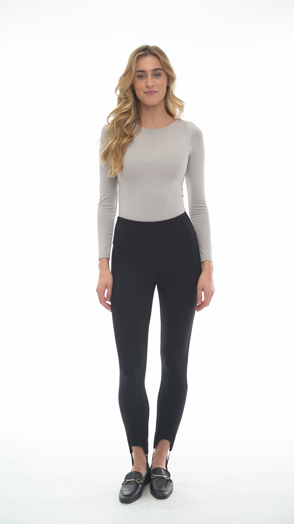 Luna Stirrup Pant in Black – Video